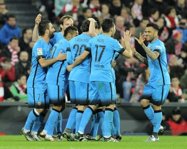 messi suarez less barca edge towards cup semis