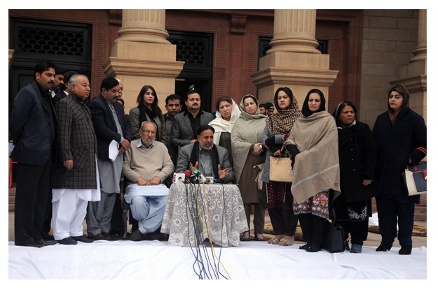 leader of opposition mian mehmoodur rasheed addressing a press conference photo express