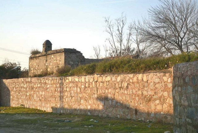 right corinthian column left the outer view of the building photos hidayat khan express right corinthian column left the outer view of the building photos hidayat khan express