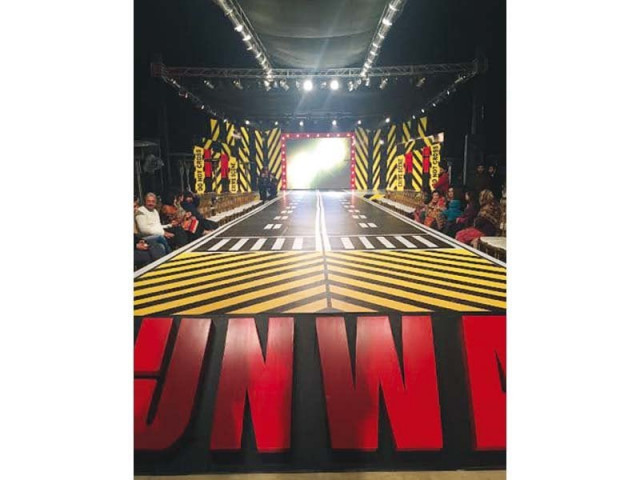 the show was supposed to start at 5pm but got delayed till 8pm even then the designers had no clue about the line up photos mehek saeed express the show was supposed to start at 5pm but got delayed till 8pm even then the designers had no clue about the line up photos mehek saeed express