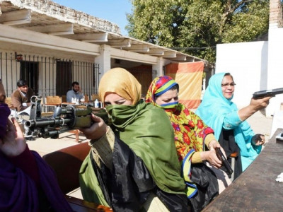 armed and ready teachers to get gun licenses post bku attack