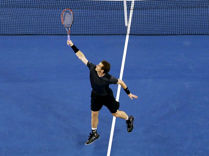 murray did well to keep his mind on the game despite news of his father in law s medical problems photo reuters