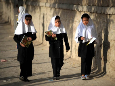 threatening graffiti appears on walls of faisalabad girls school
