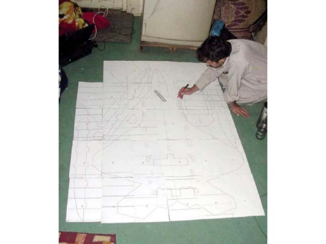 kabir at work and models made by him photos express kabir at work and models made by him photos express