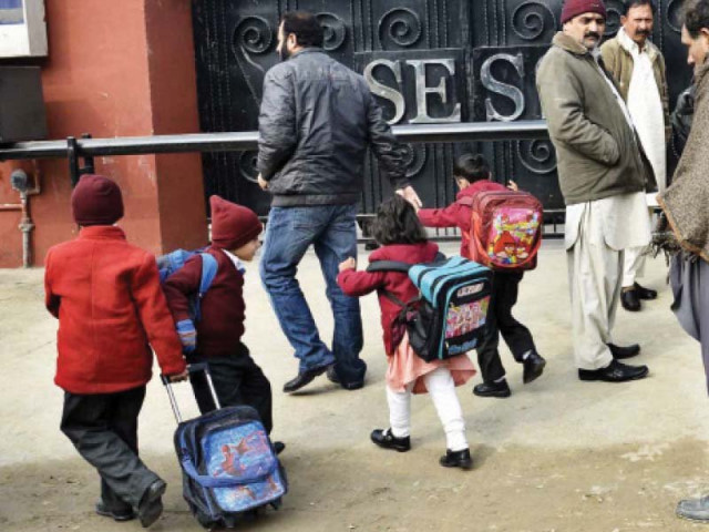 several families were informed about the school closure in the morning on tuesday photo express several families were informed about the school closure in the morning on tuesday photo express