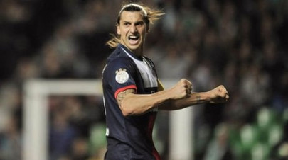 zlatan ibrahimovic gets 700 000 euro pay boost