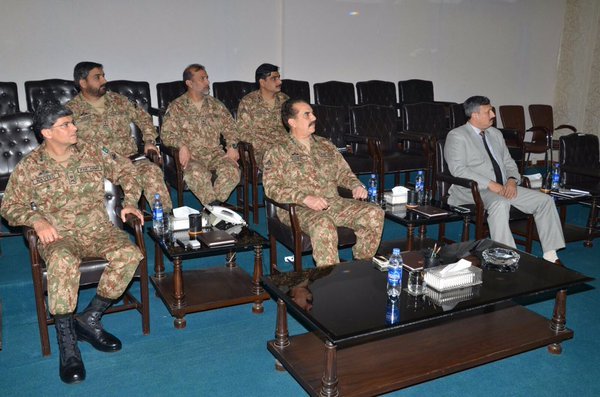 coas general raheel sharif is seen chairing a meeting at karachi corps headquarters on january 27 2016 photo ispr