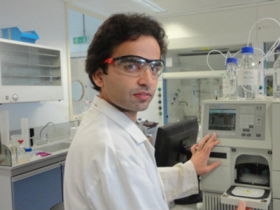 the teacher who fell fighting sda demands tamgha e jurat for professor hamid