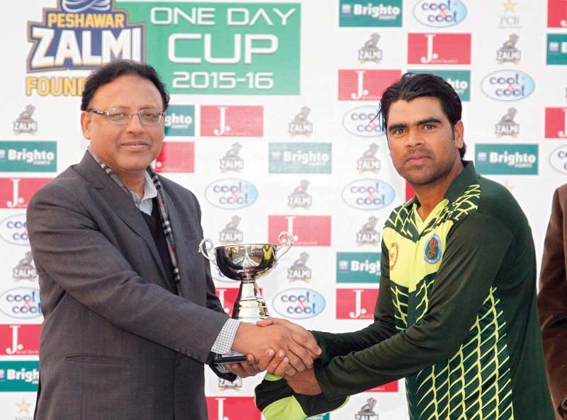 shahid yousuf hit 14 boundaries in his 89 ball 100 run knock to register his best individual score in the tournament and deservedly earn the man of the match award photo courtesy pcb