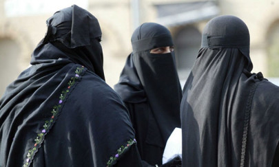 uk schools to be downgraded for allowing inappropriate wearing of veil