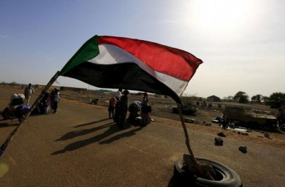 sudan opens border with south sudan for first time since 2011 secession