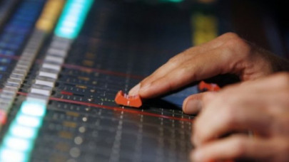 no equipment to block illegal radio stations no equipment to block illegal radio stations