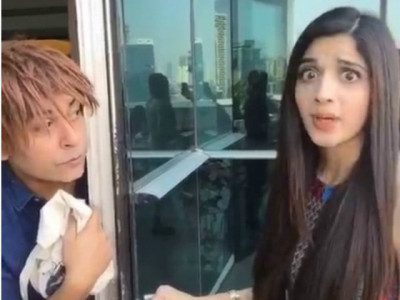mawra hocane plays chutki with shopkeepa gaurav gera mawra hocane plays chutki with shopkeepa gaurav gera