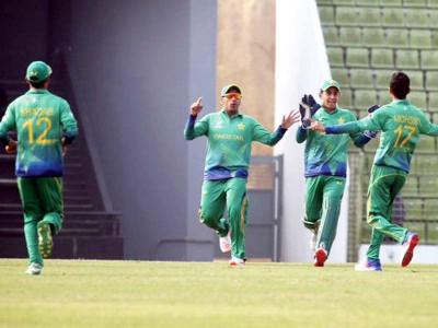 icc u19 cricket world cup zeeshan stars in pakistan win over canada icc u19 cricket world cup zeeshan stars in pakistan win over canada