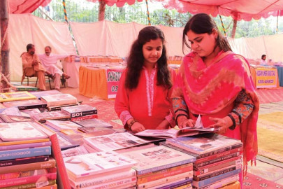 book sellers demand permanent space for regular fairs book sellers demand permanent space for regular fairs