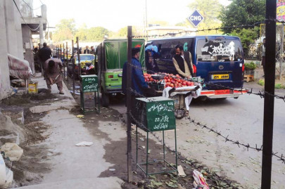 warding off encroachers mosque body erects barbed wires along footpath