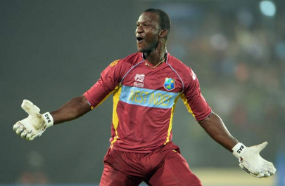 west indies sammy impresses afridi with pashto skills