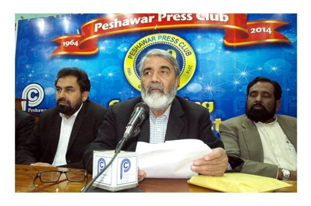 association demands rs200 000 for security of small private schools photo express association demands rs200 000 for security of small private schools photo express