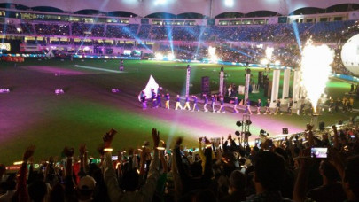 stars shine as psl kicks off in dubai stars shine as psl kicks off in dubai