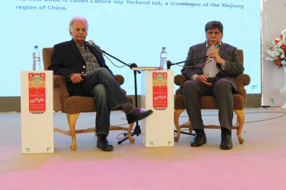 the king of fiction is dead laments mustansar hussain tarar