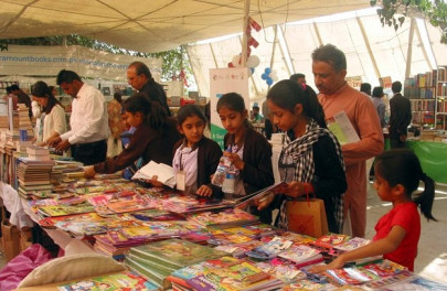 helping artists move beyond borders helping artists move beyond borders