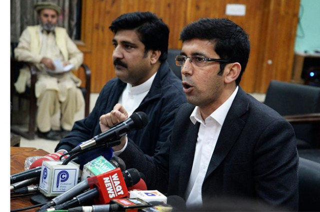 minister for health shahram khan tarakai addressing a news conference at peshawar press club photo online minister for health shahram khan tarakai addressing a news conference at peshawar press club photo online