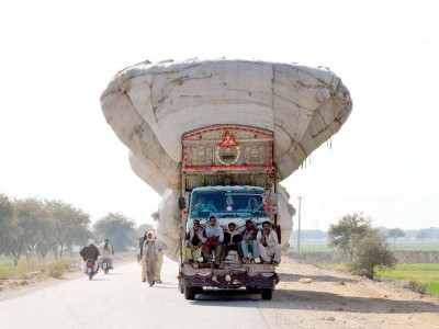 trade body elections businessmen hit out at muneer for interfering in fpcci politics trade body elections businessmen hit out at muneer for interfering in fpcci politics