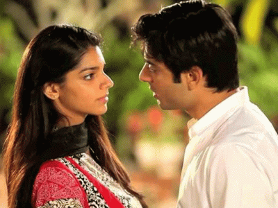 12 ways to keep your woman happy