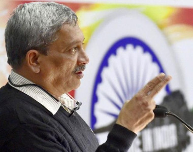 troops will stay in siachen says indian defence minister troops will stay in siachen says indian defence minister