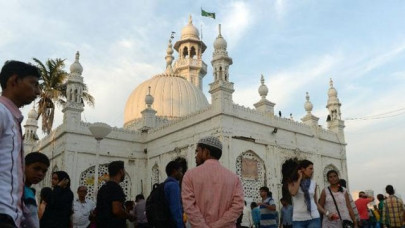 lawyers of indian state back muslim women s demand to use mumbai mosque lawyers of indian state back muslim women s demand to use mumbai mosque