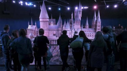 harry potter and the cursed child to be published in book form