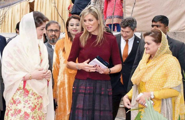 pml n leader maryam nawaz meets queen maxima of the netherlands at the first women bank photo inp pml n leader maryam nawaz meets queen maxima of the netherlands at the first women bank photo inp