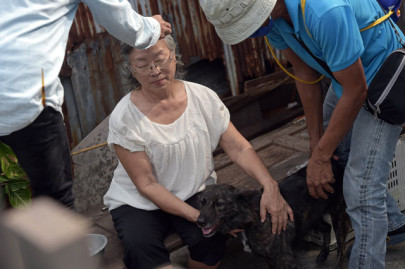 thai mad men tugging on heartstrings with sadverts