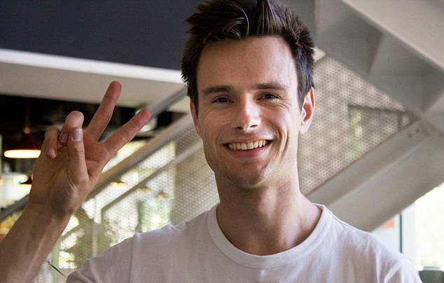 aussie man who woke from coma speaking fluent chinese