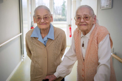 france s 104 year old twins say closeness is the secret