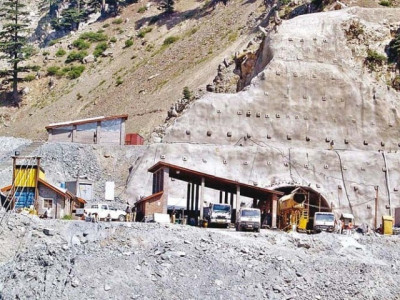 stuck in time stranded passengers finally reach chitral stuck in time stranded passengers finally reach chitral