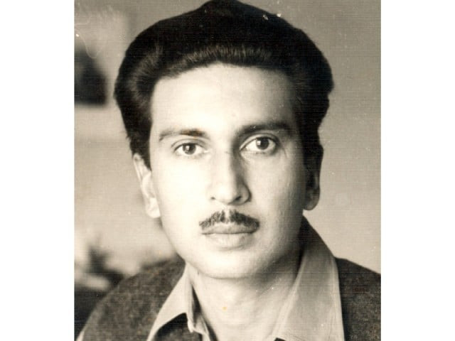 hayat muhammad khan sherpao photo file hayat muhammad khan sherpao photo file