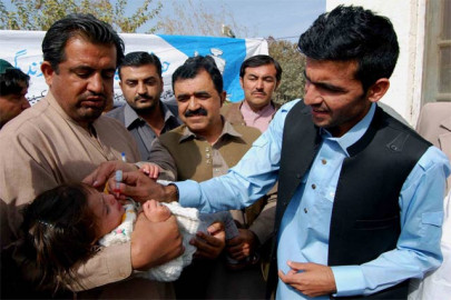 eradicating polio pakistan s messi takes aims at new goal eradicating polio pakistan s messi takes aims at new goal