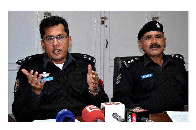 traffic ssp sadiq hussain baloch addressing a press conference on monday at traffic police headquarters photo inp