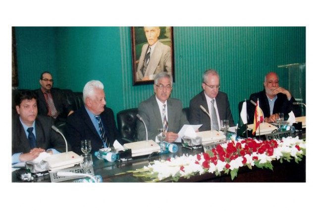 envoy calls for taking advantage of each other s expertise photo nni envoy calls for taking advantage of each other s expertise photo nni