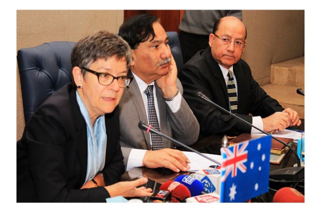 australian high commissioner in pakistan margaret adamson addressing exporters during her visit to scci photo online australian high commissioner in pakistan margaret adamson addressing exporters during her visit to scci photo online