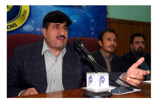 ad hoc lecturers association president afsar khan addressing a press conference at ppc photo inp ad hoc lecturers association president afsar khan addressing a press conference at ppc photo inp