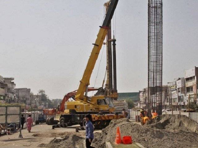 construction site of orange line metro train photo nni