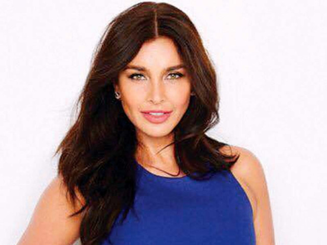 ishq forever marks lisa ray s return to bollywood photo file ishq forever marks lisa ray s return to bollywood photo file
