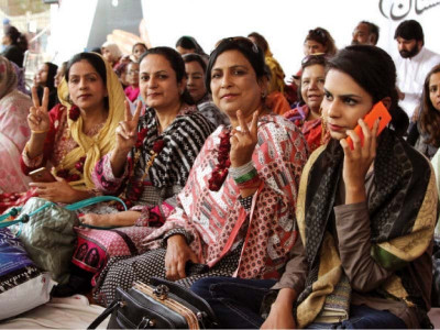 against altaf s media ban supporters vow to continue protest against altaf s media ban supporters vow to continue protest
