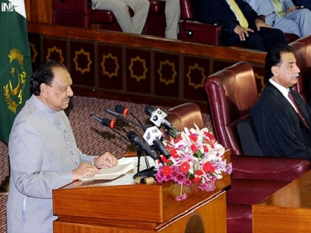 president mamnoon hussain addressing the joint session photo express file