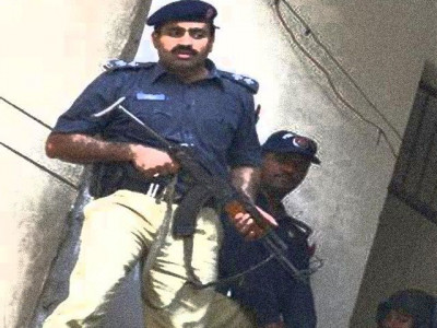 picket police three killed in police encounter