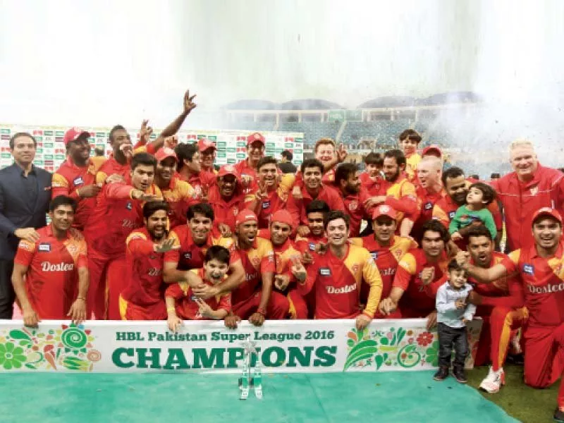 islamabad united pose with the trophy of the inaugural edition of pakistan super league in dubai photo afp islamabad united pose with the trophy of the inaugural edition of pakistan super league in dubai photo afp