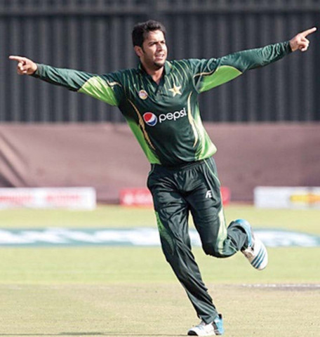 imad has set his eyes on winning the world t20 and wants to play an important role with both bat and ball photo afp imad has set his eyes on winning the world t20 and wants to play an important role with both bat and ball photo afp
