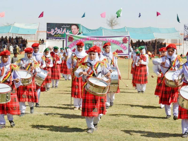 school girls march in opening ceremony of sibi mela photo inp school girls march in opening ceremony of sibi mela photo inp